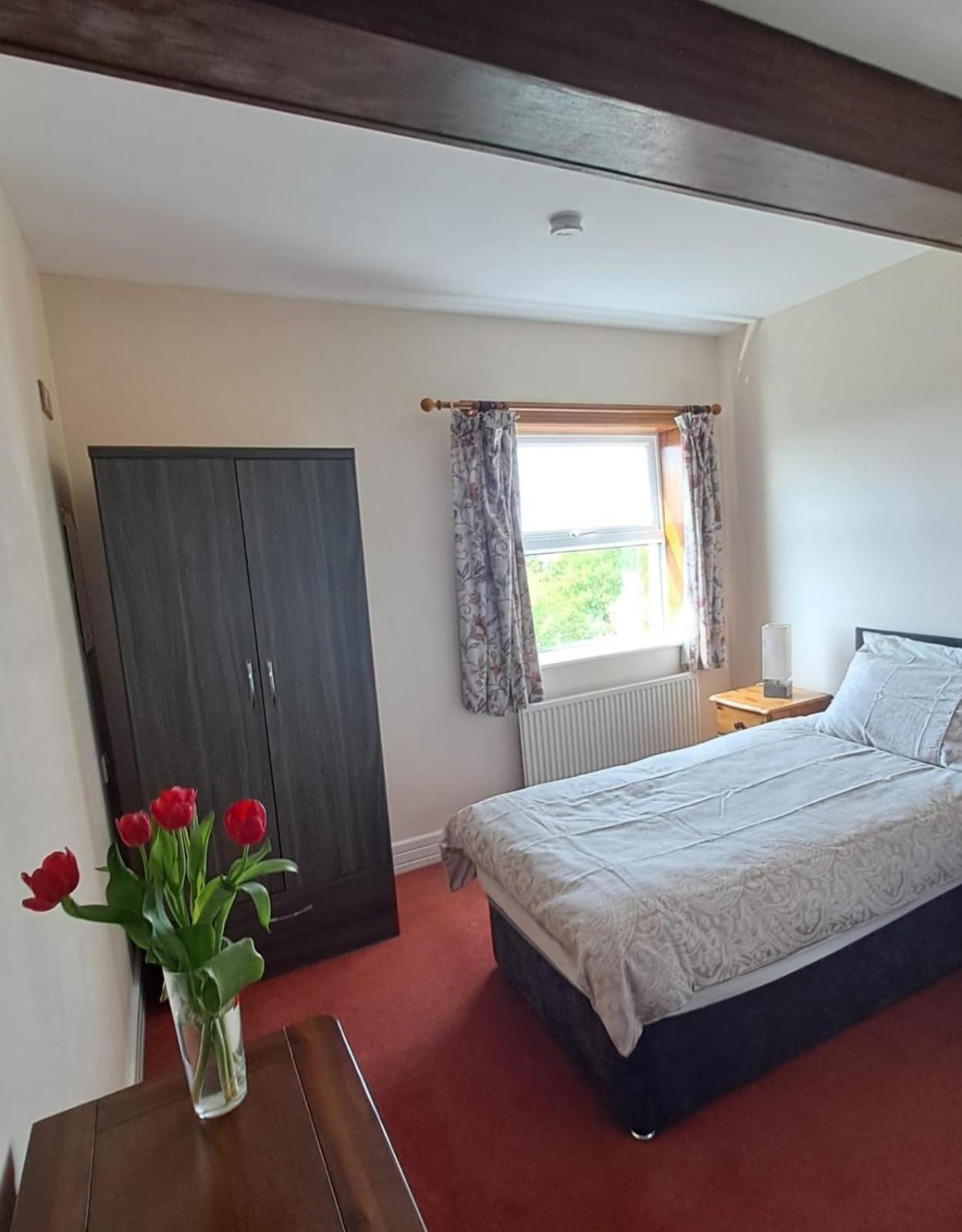 Teach Hudi Beag Bed and Breakfast Bunbeg Eksteriør billede